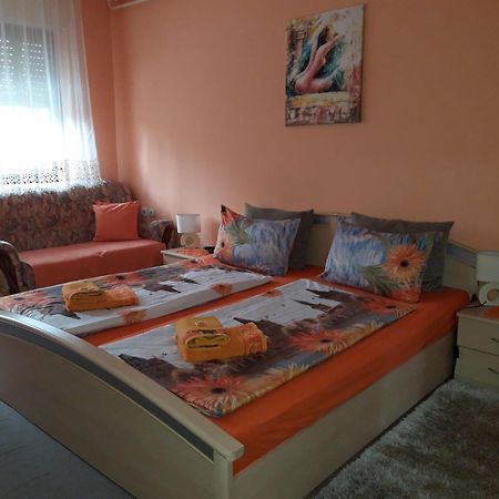 Nela Apartmani Ni Exteriör bild