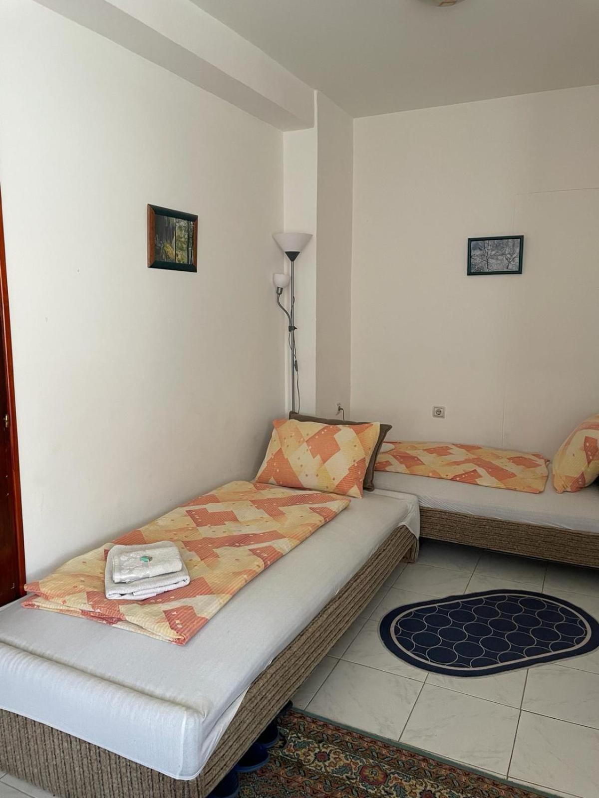 Nela Apartmani Ni Exteriör bild