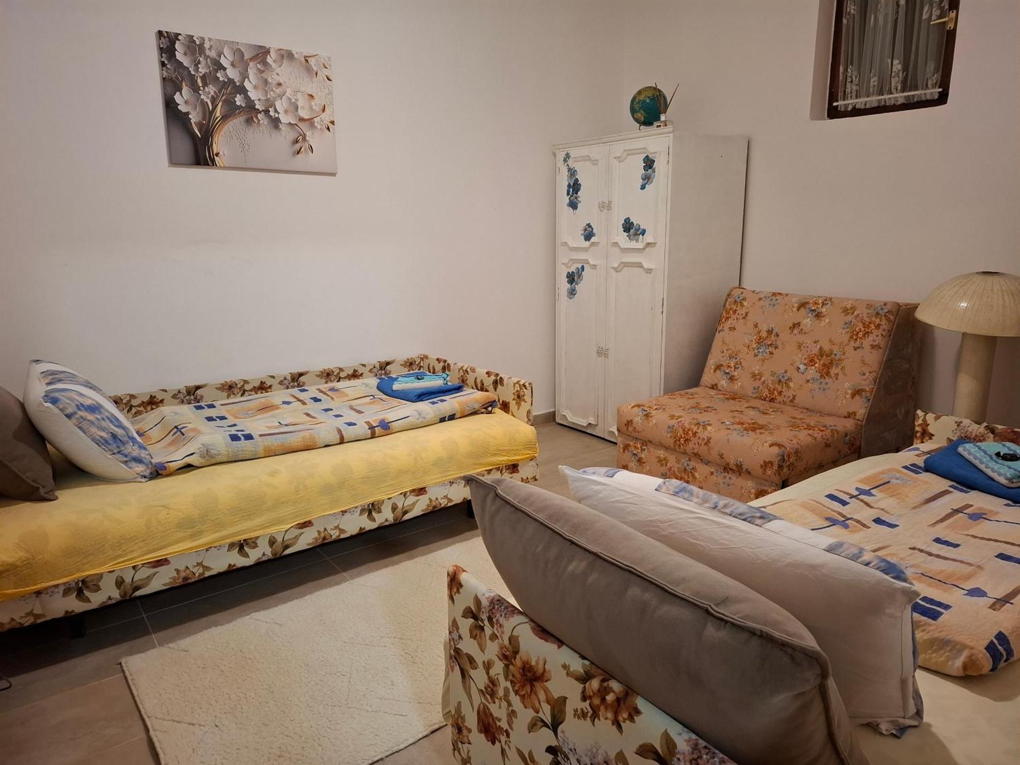 Nela Apartmani Ni Rum bild